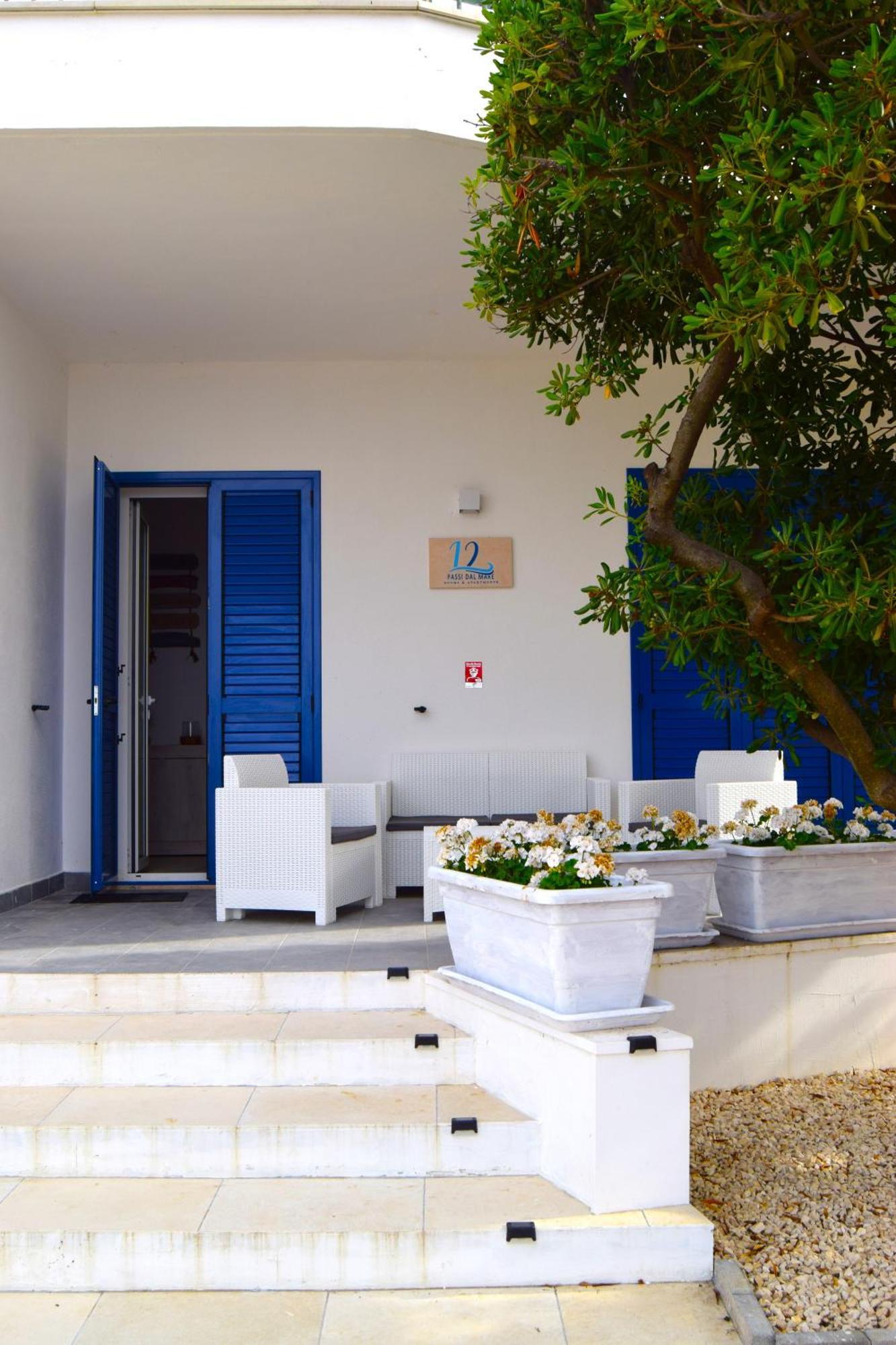 12 Passi Dal Mare Hotel Bari Bagian luar foto
