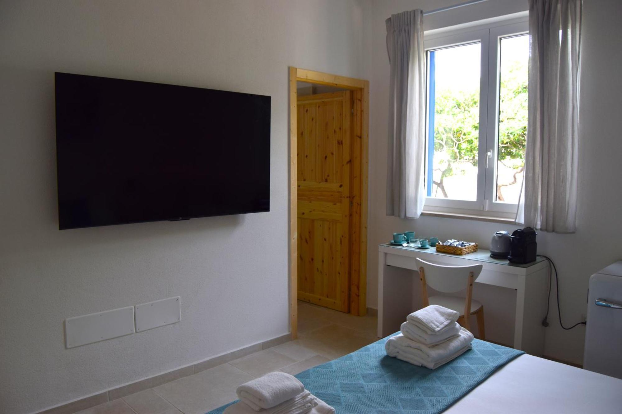 12 Passi Dal Mare Hotel Bari Bagian luar foto