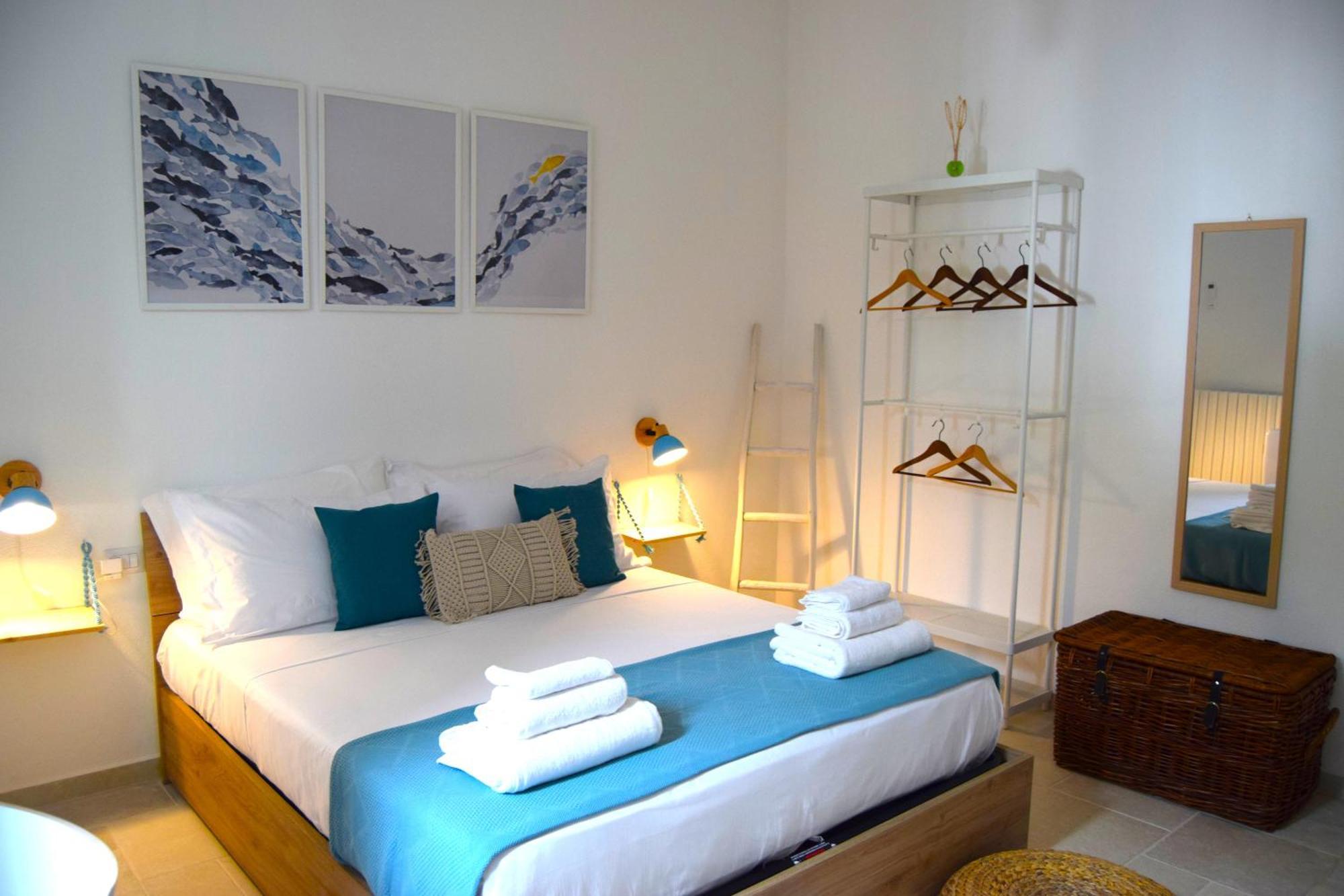 12 Passi Dal Mare Hotel Bari Bagian luar foto
