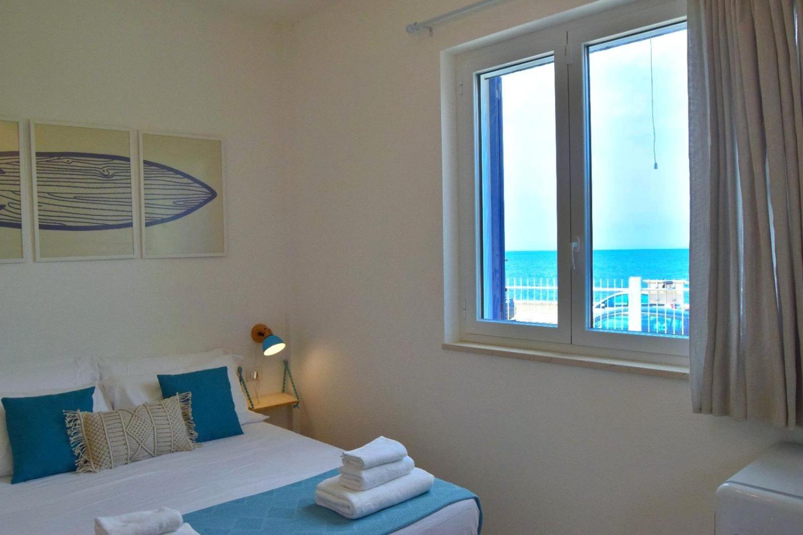 12 Passi Dal Mare Hotel Bari Bagian luar foto